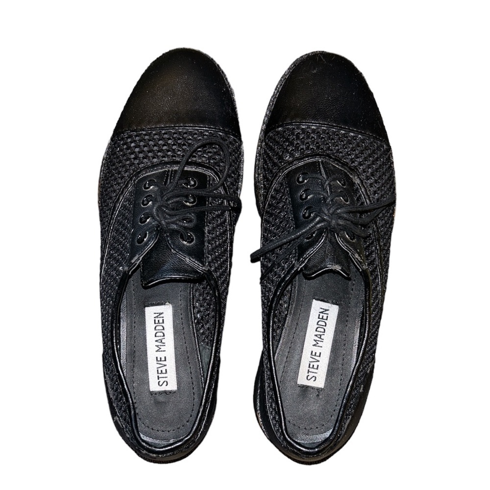 90’s Steve Madden Black mesh shoes. Size 6. - Picture 1 of 6